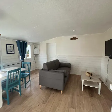 La Ptite Maison De Pour 4 Personnes Avec Jardin