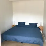 La Ptite Maison De Pour 4 Personnes Avec Jardin * Royan