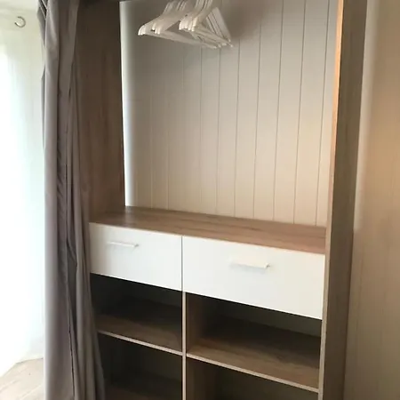 La Ptite Maison De Pour 4 Personnes Avec Jardin Holiday home