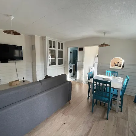 Сasa de vacaciones La Ptite Maison De Pour 4 Personnes Avec Jardin