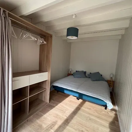 Holiday home La Ptite Maison De Pour 4 Personnes Avec Jardin Royan