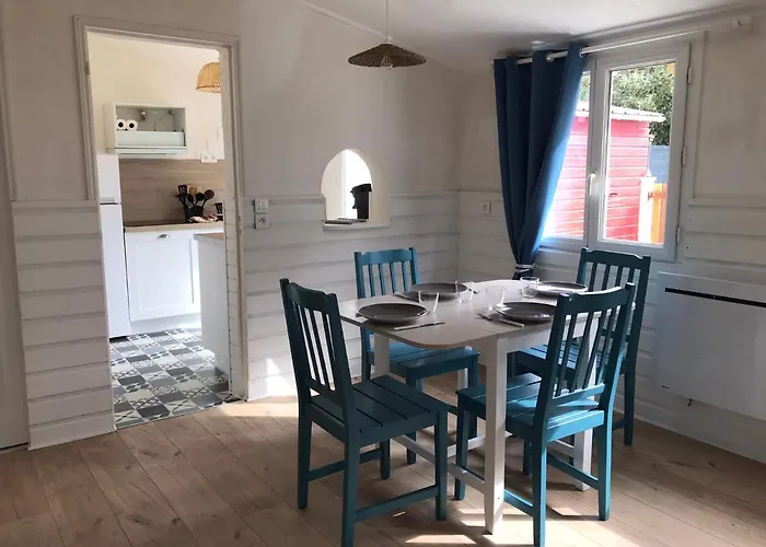 La Ptite Maison De Pour 4 Personnes Avec Jardin Holiday home Royan