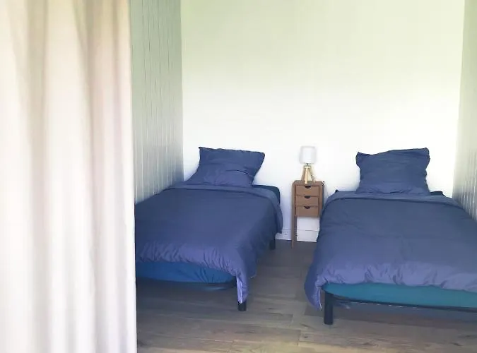 La Ptite Maison De Pour 4 Personnes Avec Jardin Dom wakacyjny *